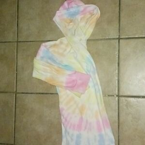 Rainbow pastel tie die hoosie